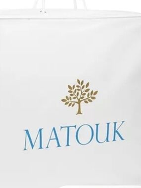 Matouk Montreux European Duck Down KING Pillow Firm Density. Retail $450